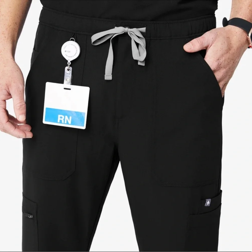 FIGS Men’s Cairo Cargo Scrub Black Pants. Sz XL